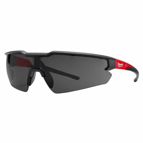 Milwaukee Tools Milwaukee Tinted Anti-Scratch Safety Glasses 48-73-2016 1 Milwaukee Tools Milwaukee Tinted Anti-Scratch Safety Glasses 48-73-2016
