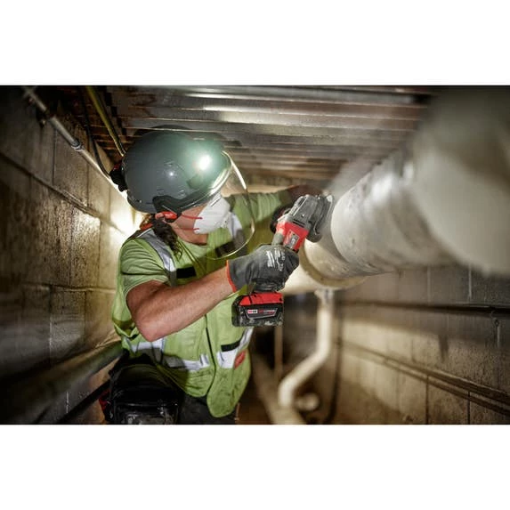 Milwaukee Tools Milwaukee BOLT™ Full Face Shield - Clear Dual Coat Lens 48-73-1420 3 Milwaukee Tools Milwaukee BOLT™ Full Face Shield - Clear Dual Coat Lens 48-73-1420 - Image 3