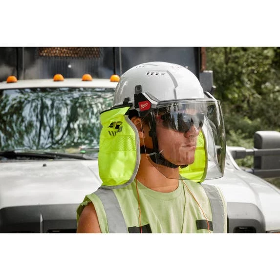 Milwaukee Tools Milwaukee BOLT™ Full Face Shield - Gray Dual Coat Lens 48-73-1425 5 Milwaukee Tools Milwaukee BOLT™ Full Face Shield - Gray Dual Coat Lens 48-73-1425 - Image 5